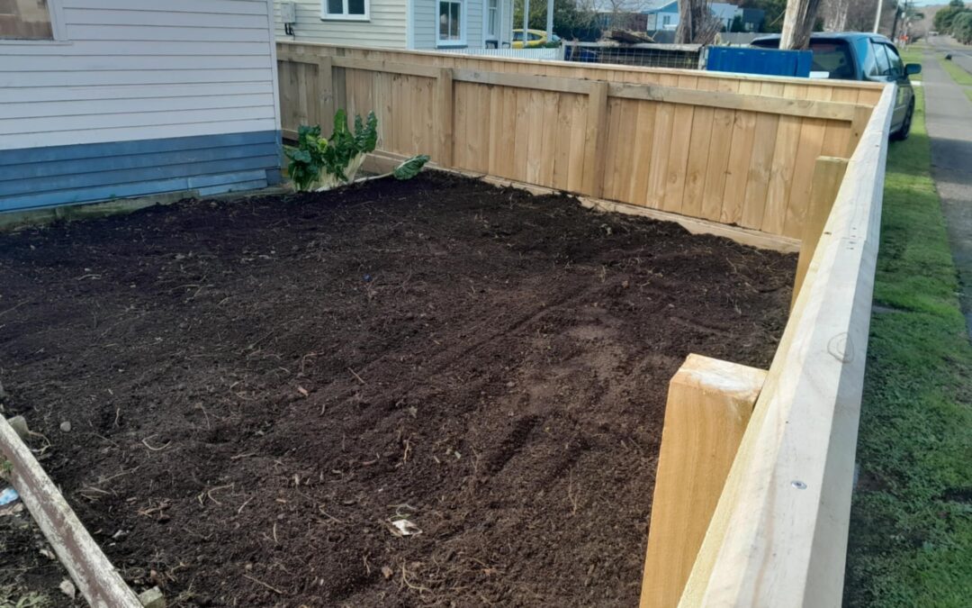 Garden Clearance – Before & After